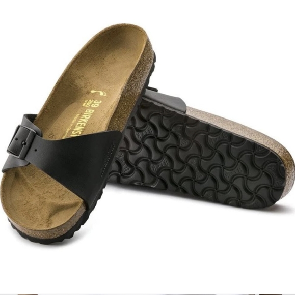 Birkenstock Shoes - Madrid Black Birkenstock Leather Sumner Sandals, EUC. Women's Size 38.